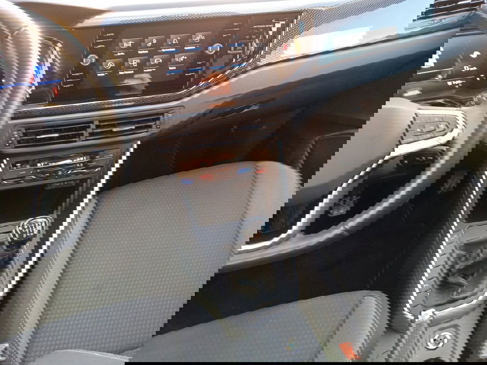 Volkswagen Taigo usata a Modena (12)