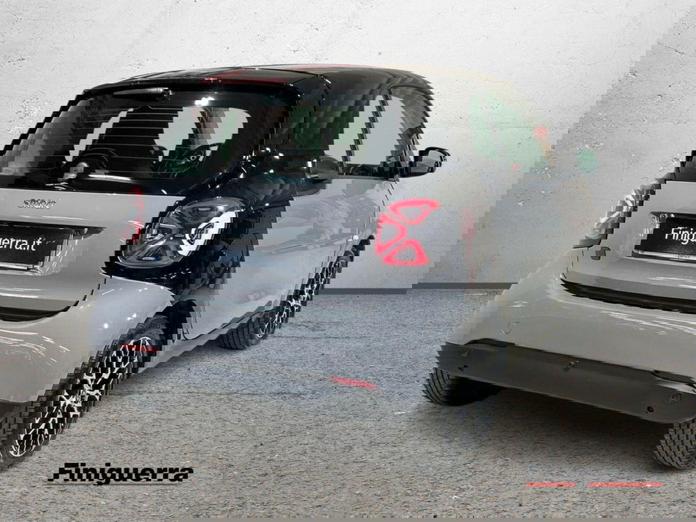 smart Fortwo usata a Lecco (4)