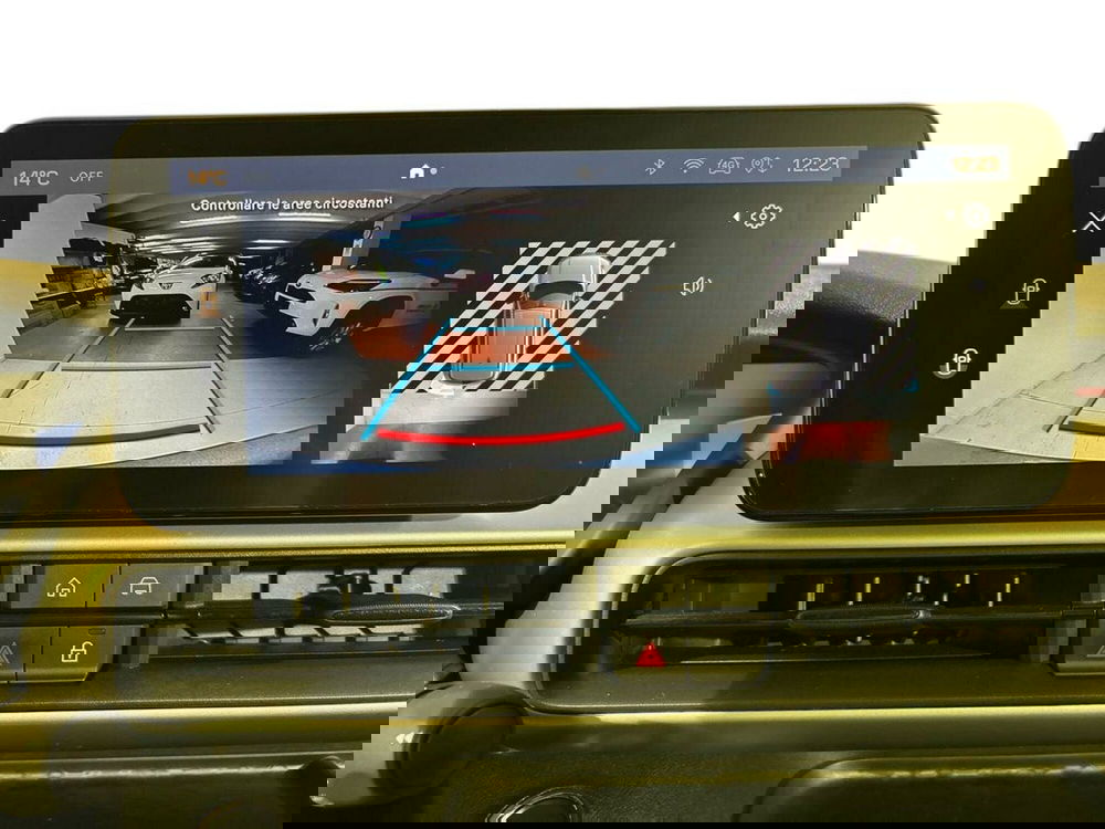 Jeep Avenger usata a Lecco (13)