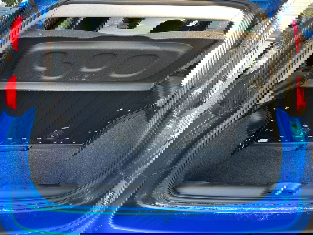 Fiat Panda Cross usata a Milano (12)