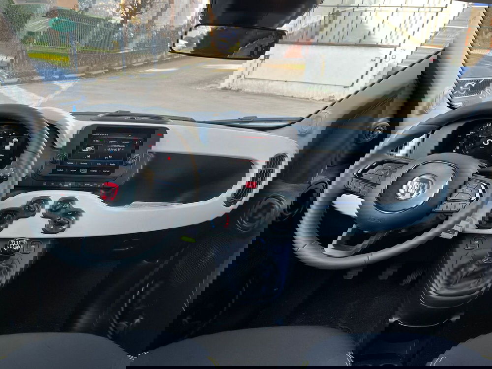 Fiat Panda Cross usata a Milano (17)