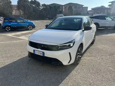Opel Corsa-e electric Corsa 136cv del 2025 usata a Milano