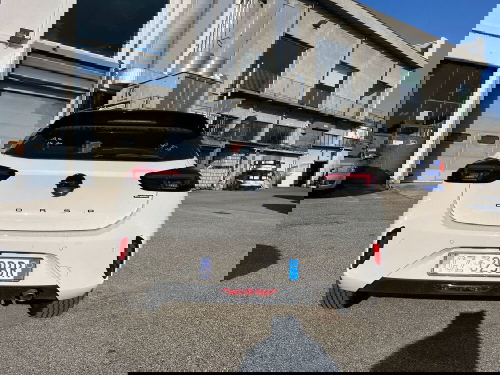 Opel Corsa-e usata a Milano (10)