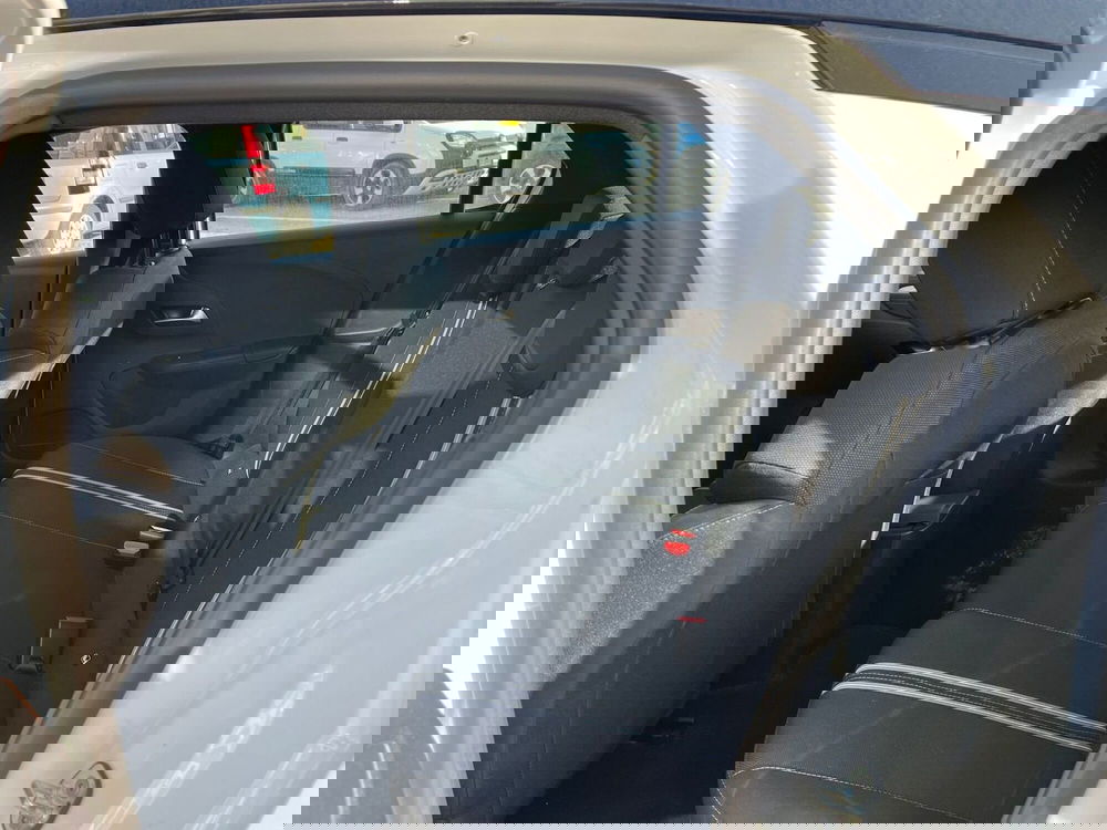 Opel Corsa-e usata a Milano (16)