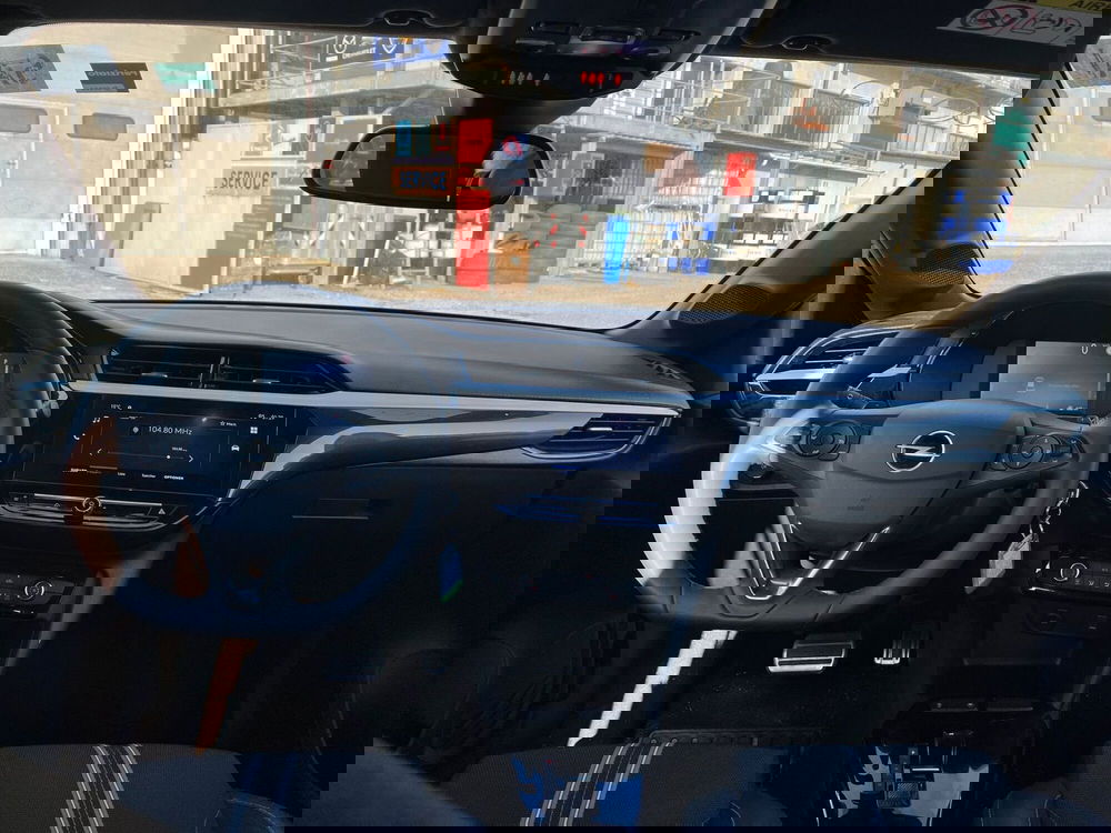 Opel Corsa-e usata a Milano (17)