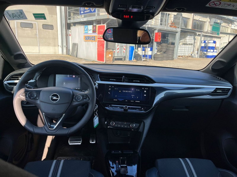 Opel Corsa-e usata a Milano (17)