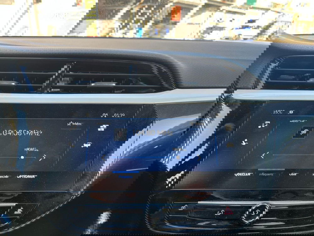 Opel Corsa-e usata a Milano (18)