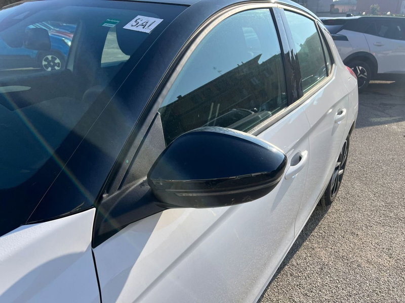 Opel Corsa-e usata a Milano (4)