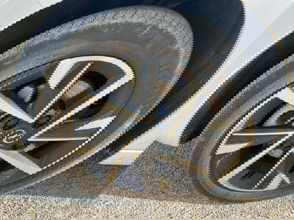 Opel Corsa-e usata a Milano (7)