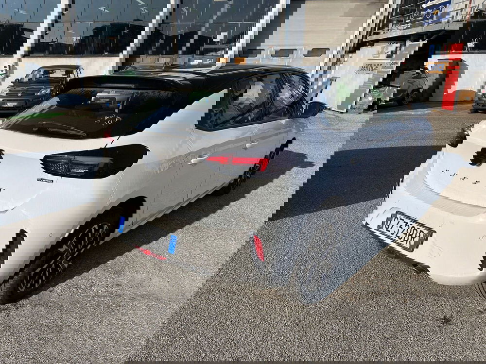 Opel Corsa-e usata a Milano (8)