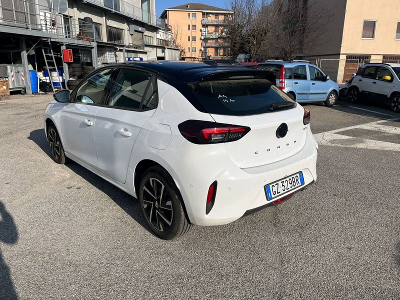 Opel Corsa-e usata a Milano (9)