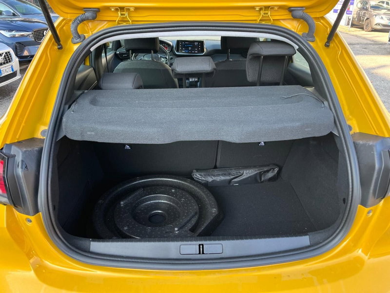 Peugeot 208 usata a Milano (12)