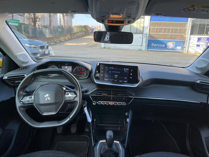 Peugeot 208 usata a Milano (17)