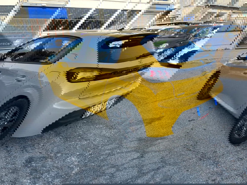 Peugeot 208 usata a Milano (8)