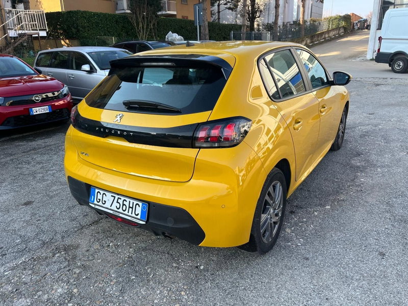 Peugeot 208 usata a Milano (9)