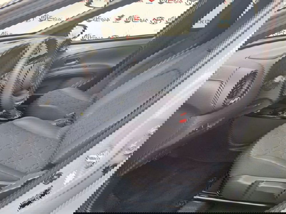 Toyota Aygo X usata a Cagliari (12)