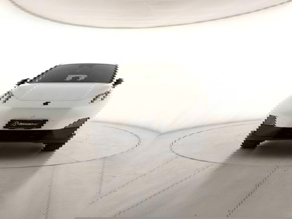 Lynk & Co 02 nuova a Modena (7)