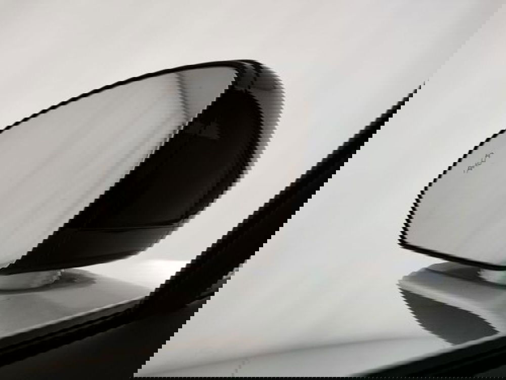 Lynk & Co 02 nuova a Modena (13)