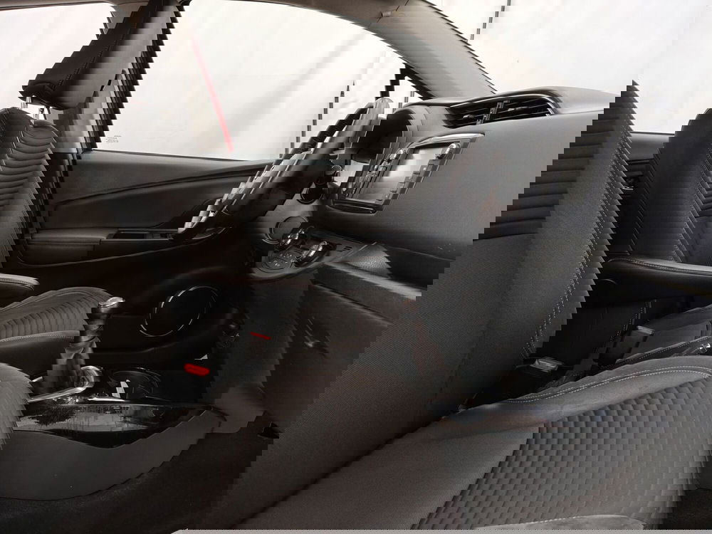 Toyota Yaris usata a Roma (6)