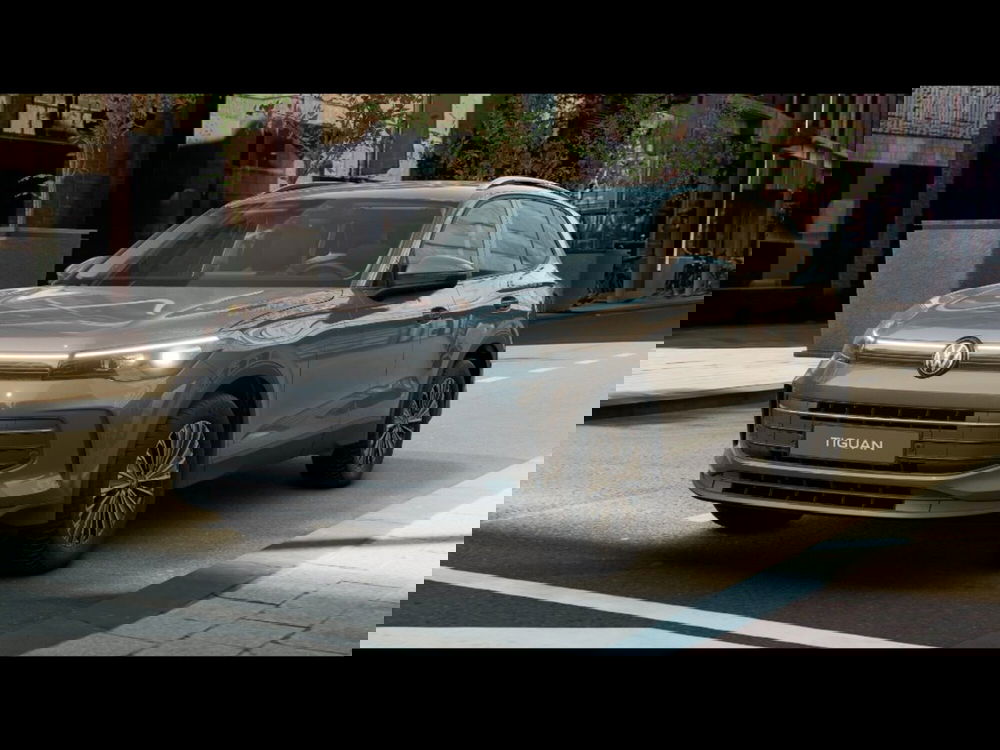 Volkswagen Tiguan nuova a Livorno