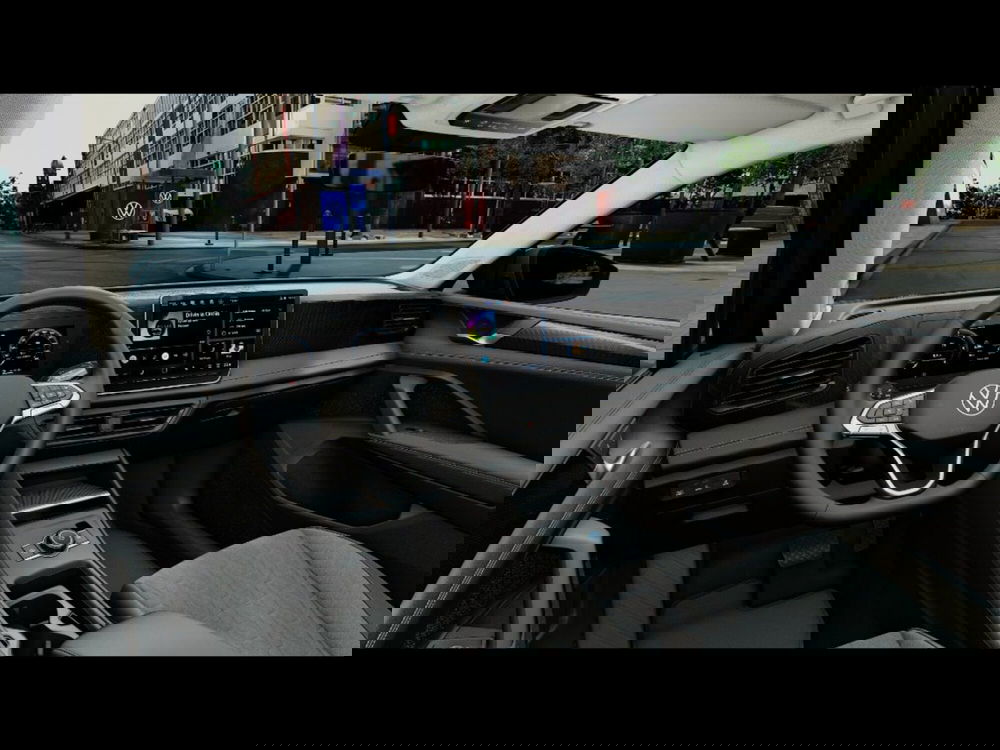 Volkswagen Tiguan nuova a Livorno (6)