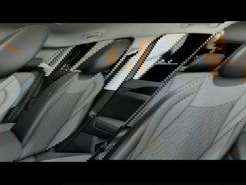 Volkswagen Tiguan nuova a Livorno (8)