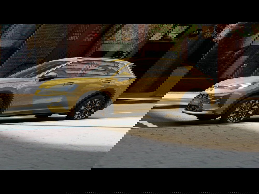 Volkswagen T-Roc nuova a Livorno (2)