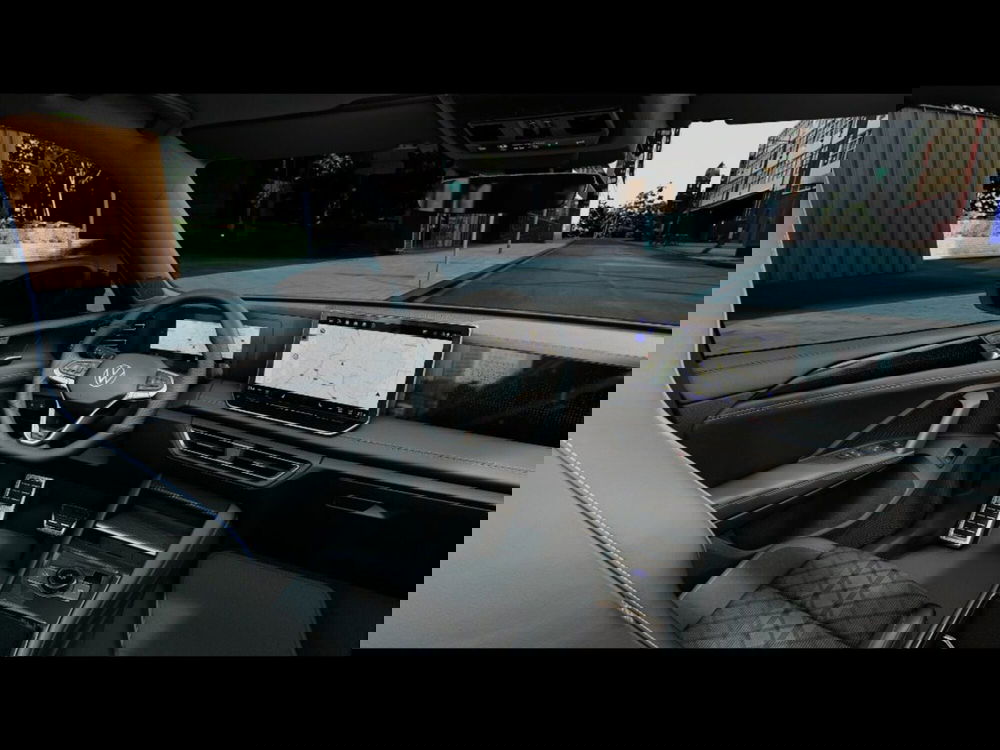 Volkswagen Tiguan nuova a Livorno (7)