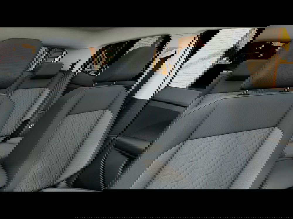 Volkswagen T-Cross nuova a Livorno (8)