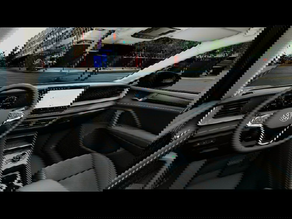 Volkswagen Tayron nuova a Livorno (6)