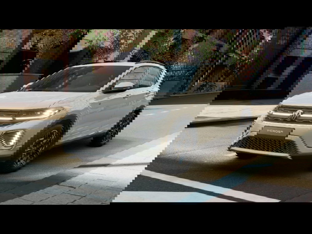 Volkswagen T-Cross nuova a Firenze