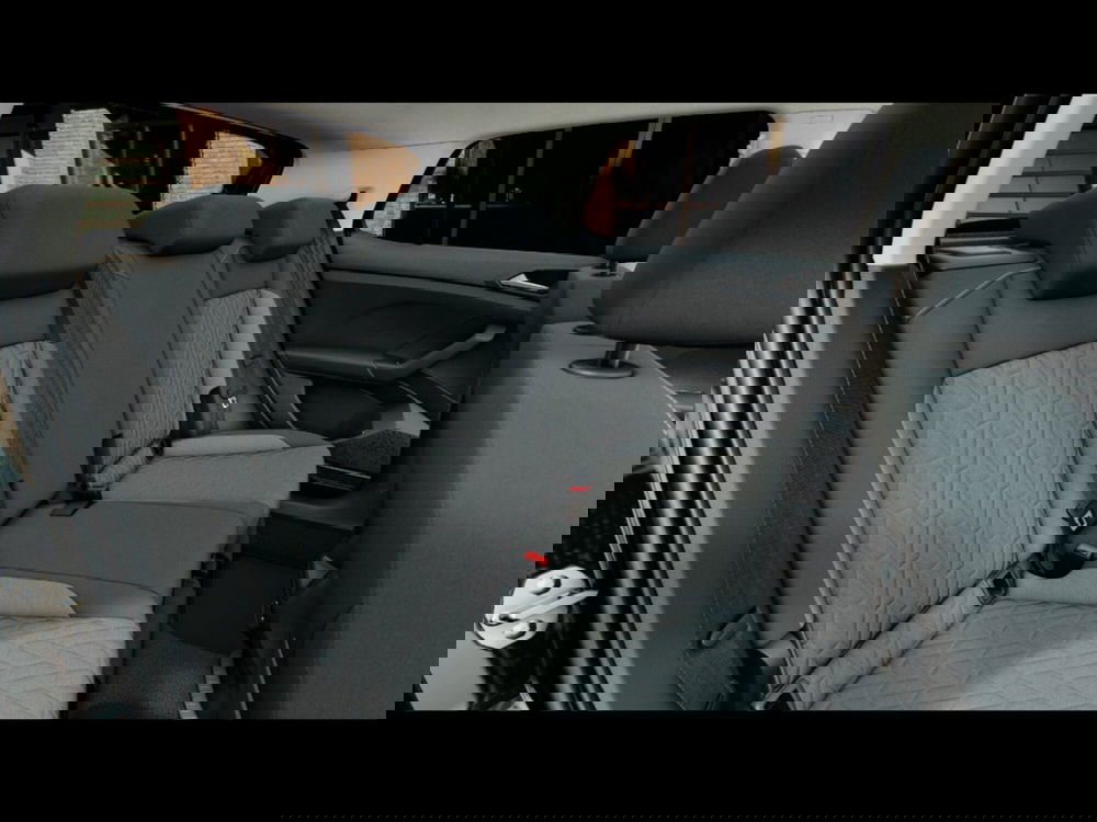 Volkswagen T-Cross nuova a Firenze (9)