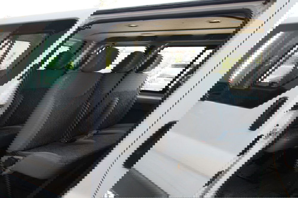 Opel Vivaro Furgone usata a Pordenone (7)