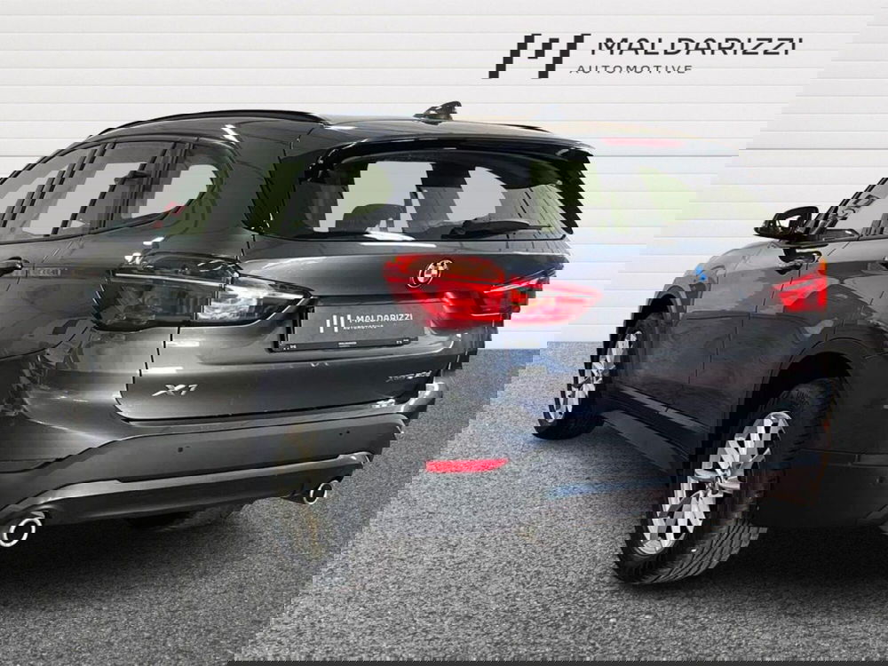 BMW X1 usata a Bari (4)