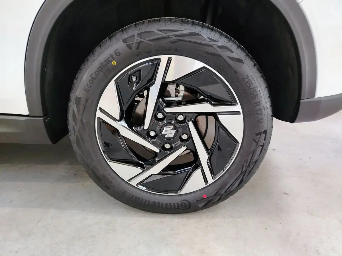 Suzuki Vitara nuova a Rovigo (16)