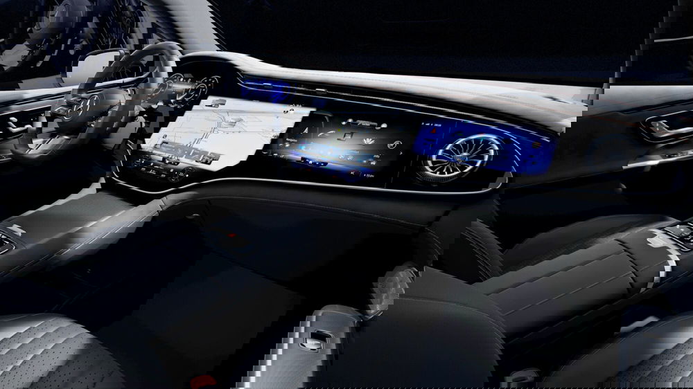 Mercedes-Benz EQE SUV nuova a Monza e Brianza (5)