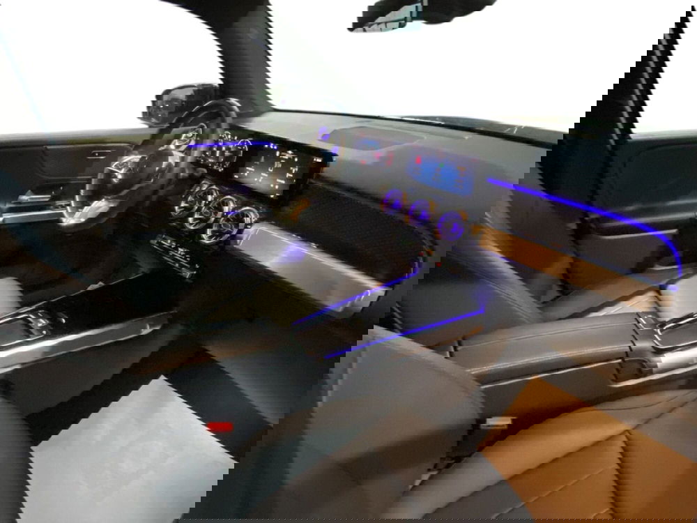 Mercedes-Benz GLB usata a Napoli (14)