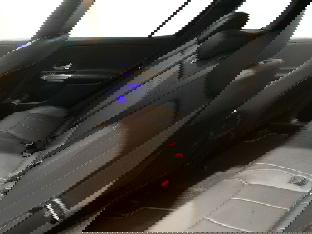 Mercedes-Benz GLB usata a Napoli (15)