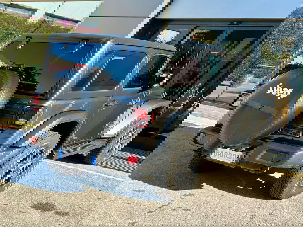 Jeep Wrangler usata a Bari (2)