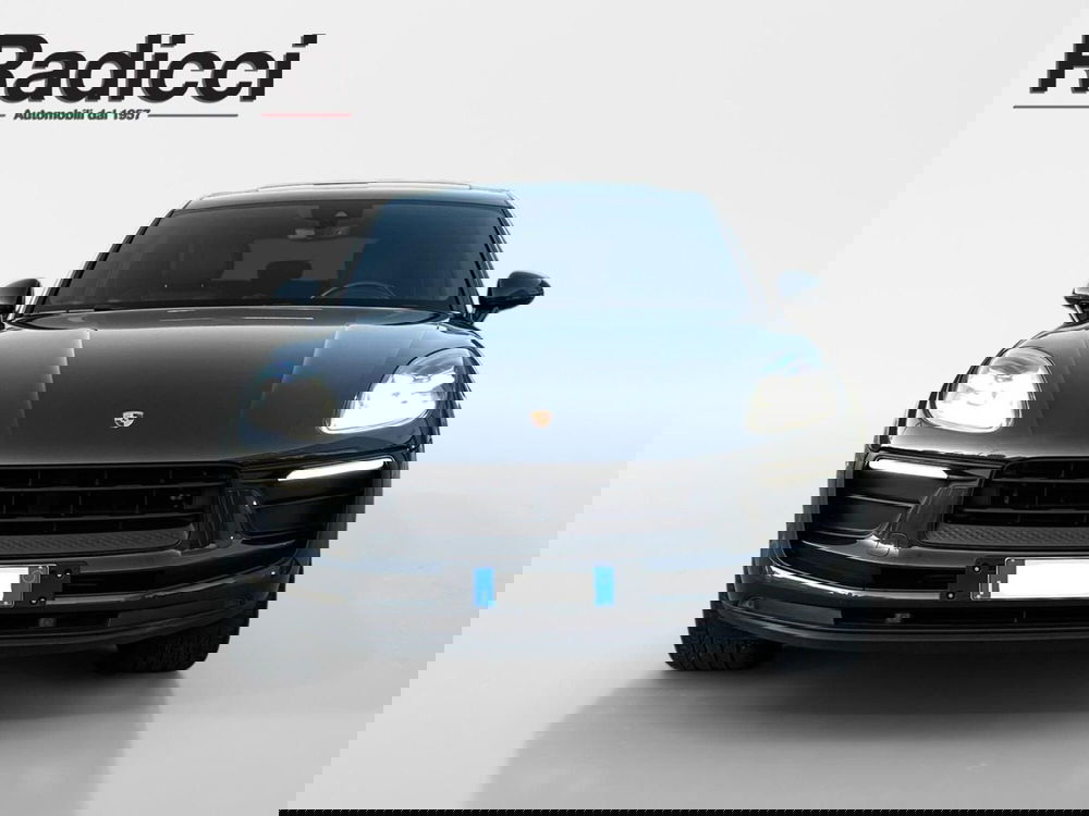 Porsche Macan usata a Bari (7)