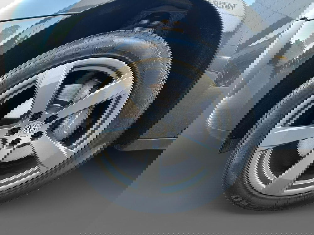 Porsche Macan usata a Bari (9)