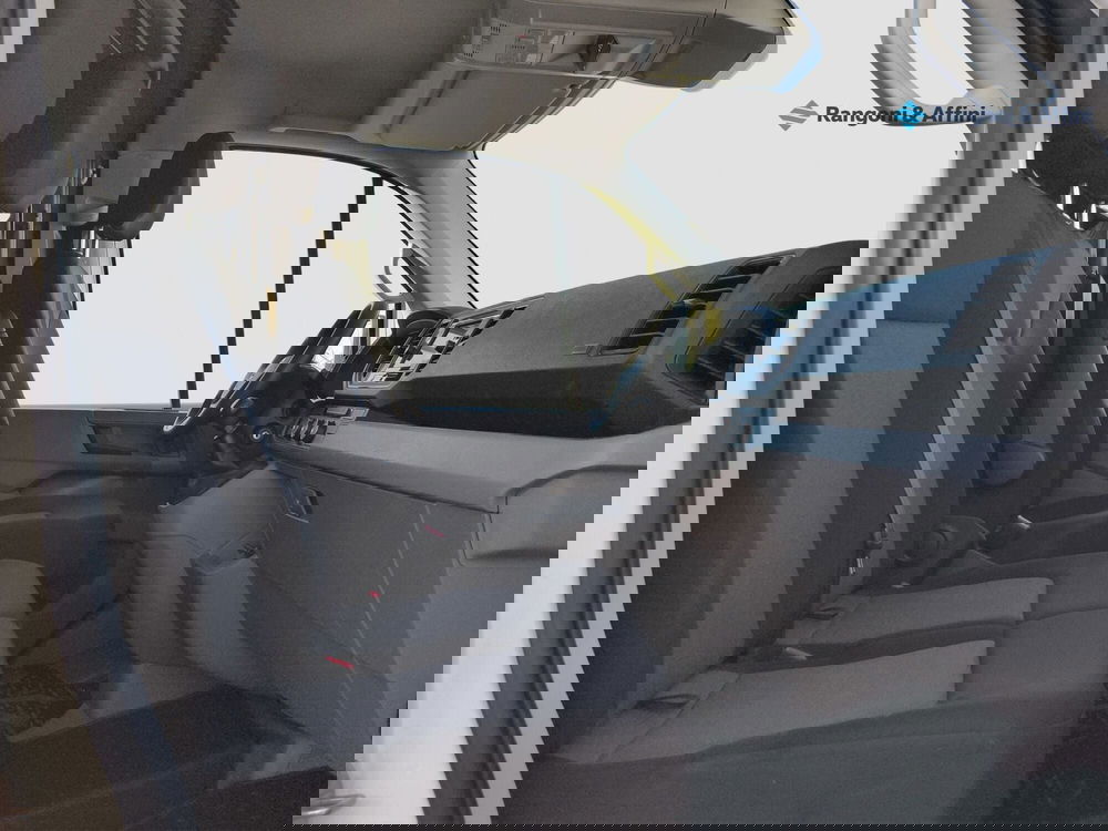 Volkswagen Veicoli Commerciali Crafter Furgone usata a Brescia (14)