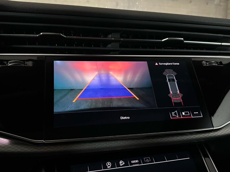 Audi Q7 usata a Napoli (14)