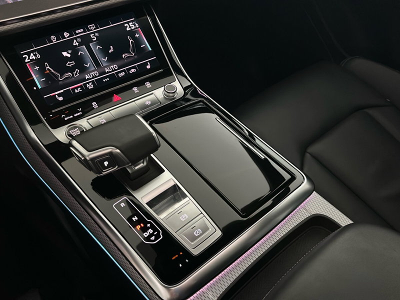 Audi Q7 usata a Napoli (16)