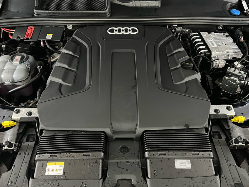 Audi Q7 usata a Napoli (18)