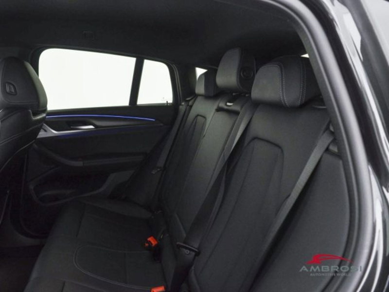 BMW X4 usata a Perugia (10)