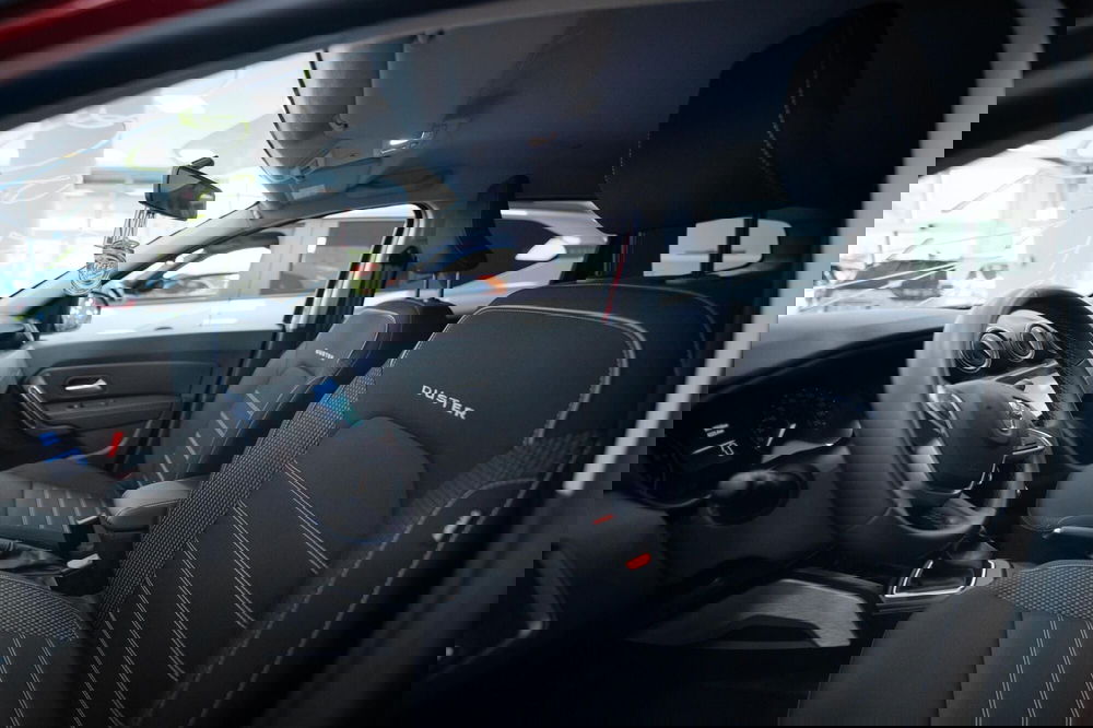 Dacia Duster usata a Torino (7)