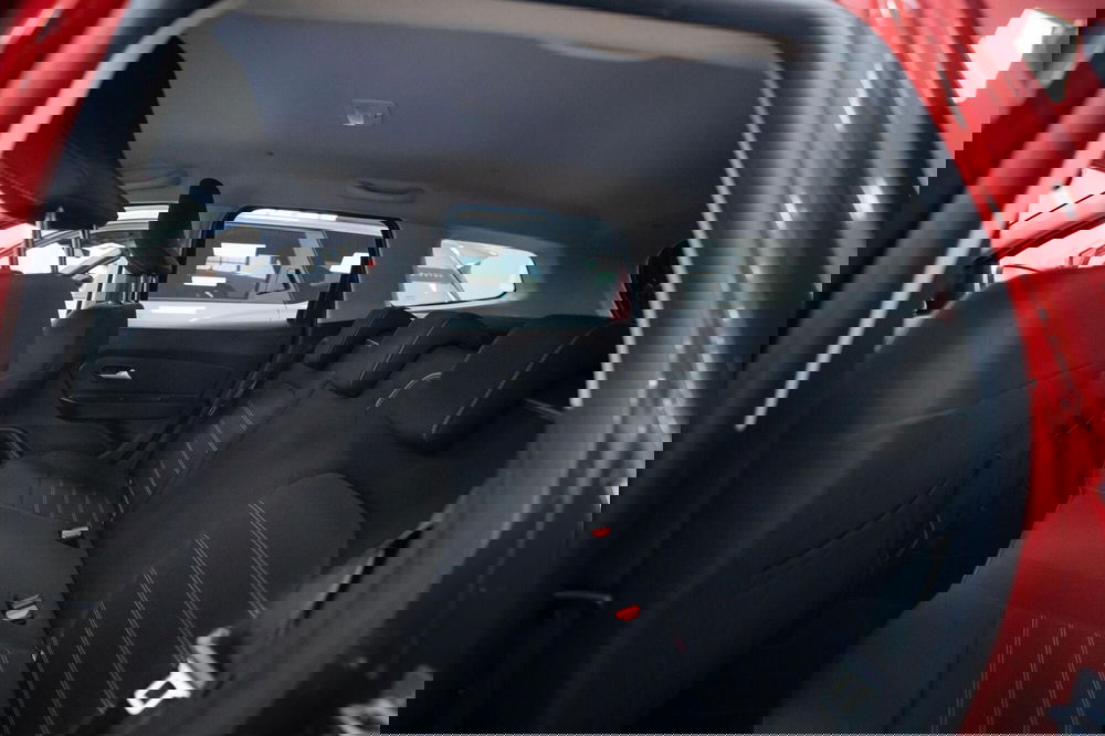 Dacia Duster usata a Torino (8)