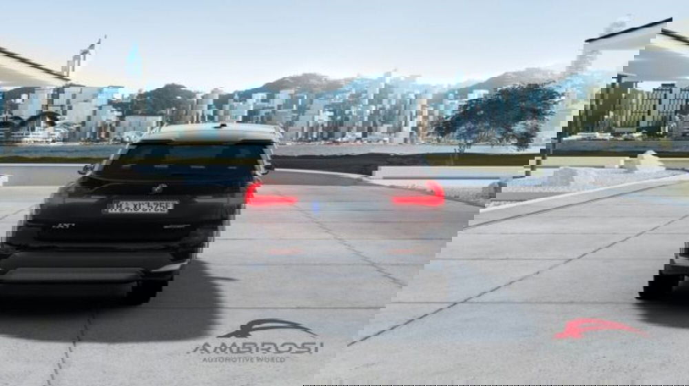 BMW iX1 usata a Perugia (5)