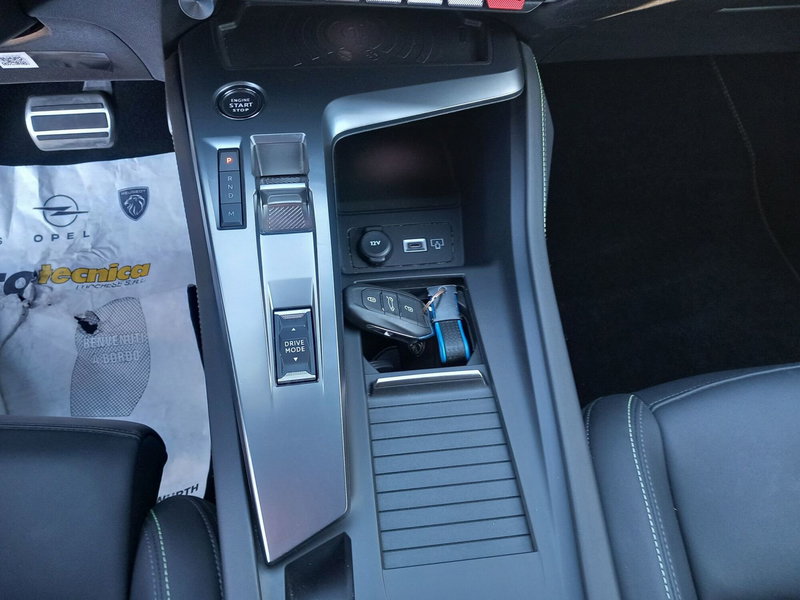 Peugeot 308 SW usata a Lucca (16)